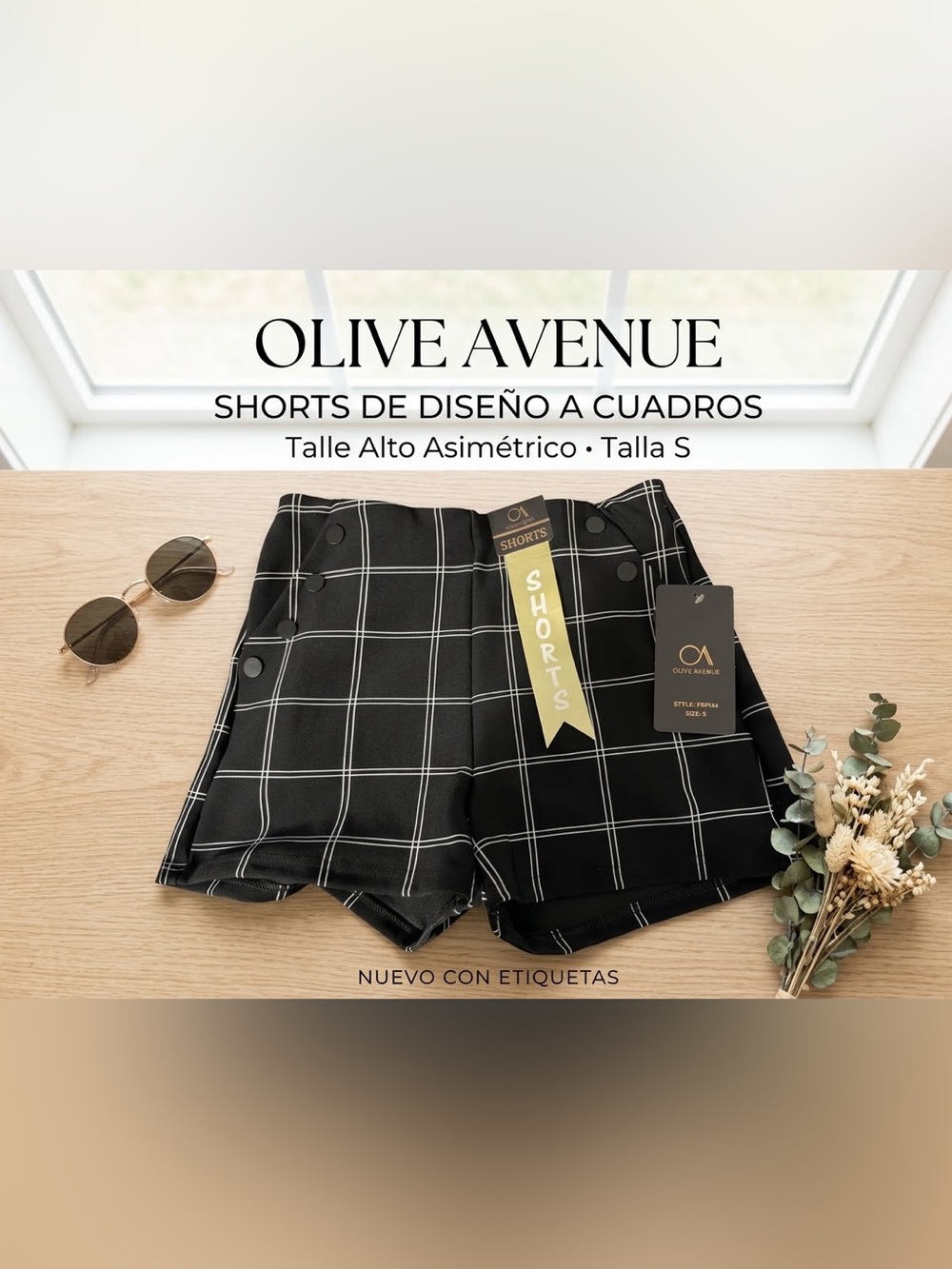 Black Windowpane High-Waist Shorts - Size S